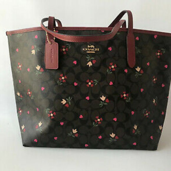 Coach Handbags - NWT Coach City Tote in Signature Canvas with Heart Petal Print